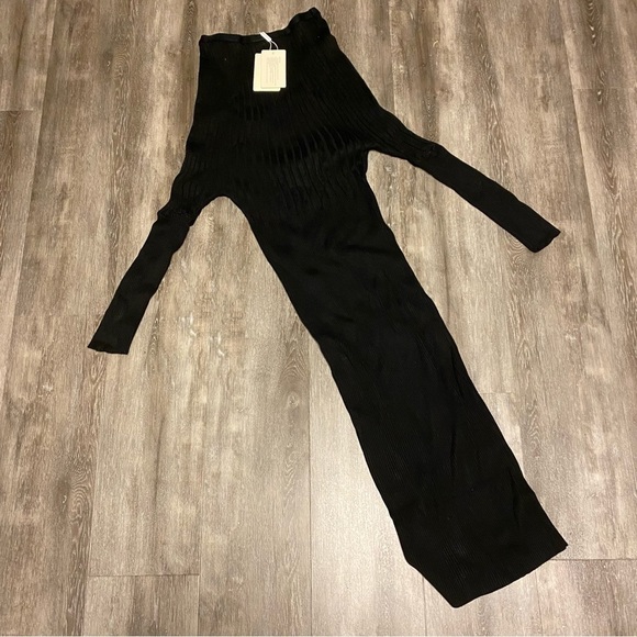 Restocked! Black Ribbed Belted Knit Sweater Dress - Picture 3 of 7